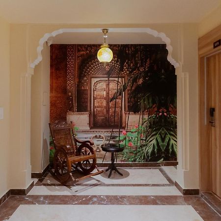 Hotel Ratan Mahal Datia Exterior photo