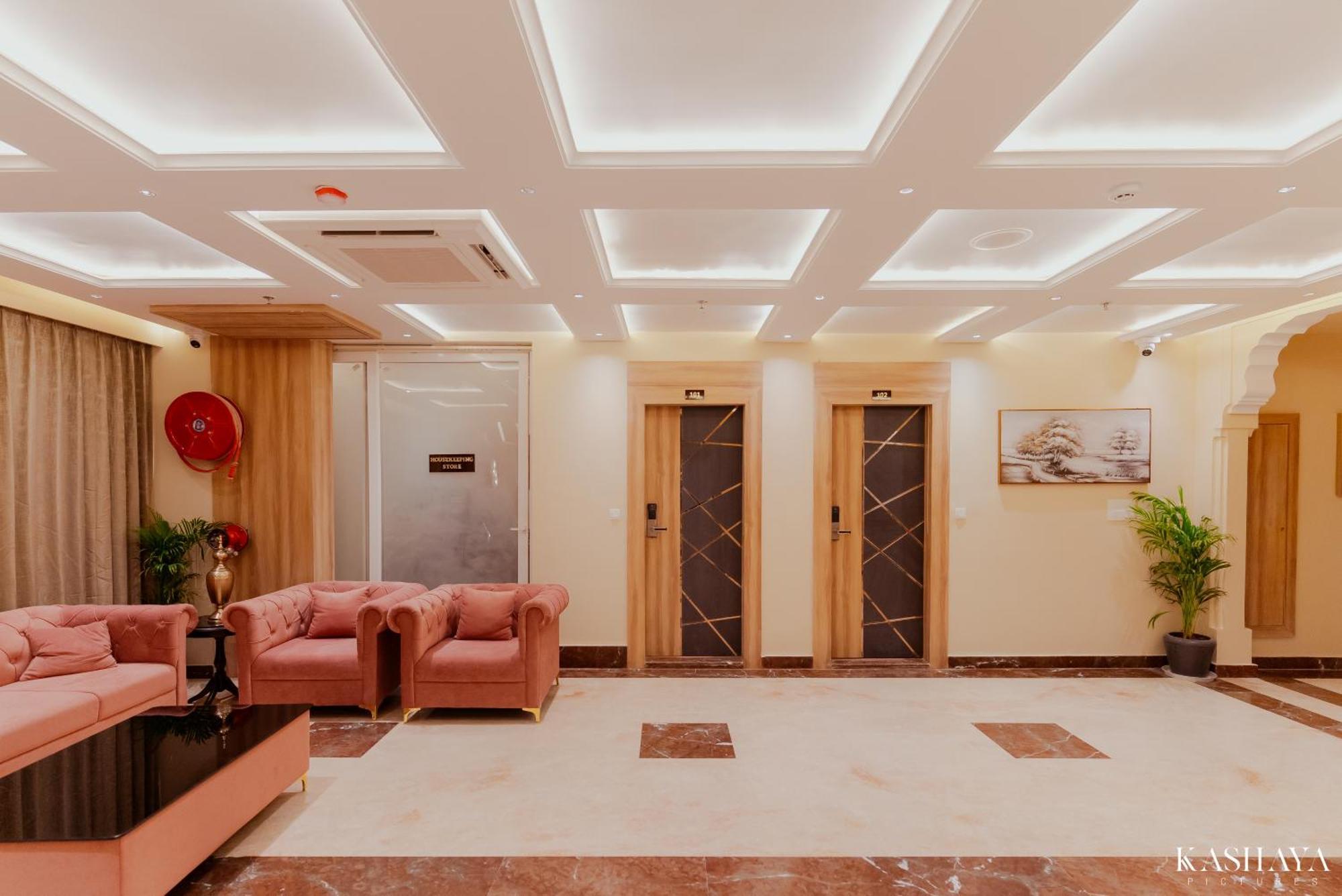 Hotel Ratan Mahal Datia Exterior photo
