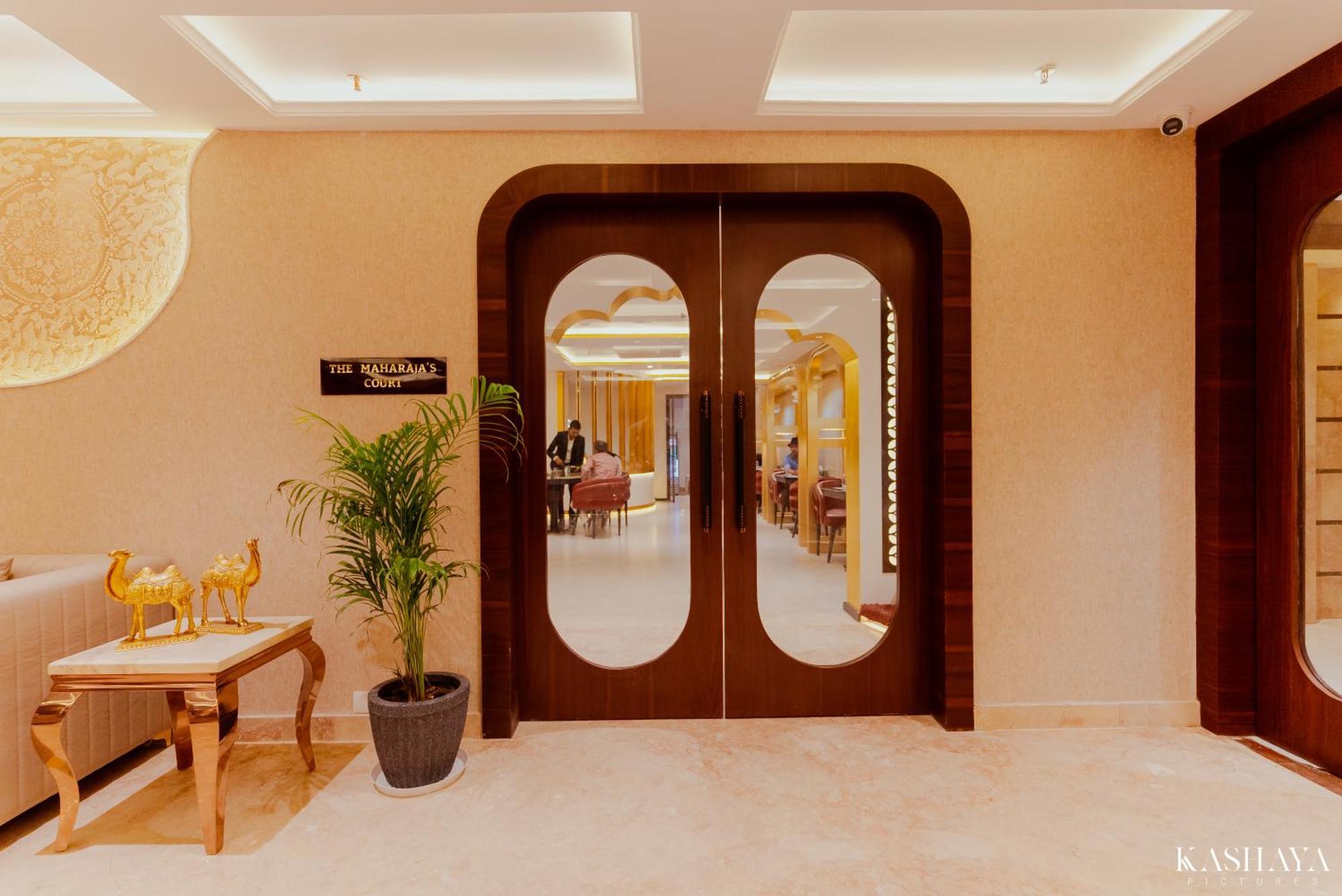 Hotel Ratan Mahal Datia Exterior photo