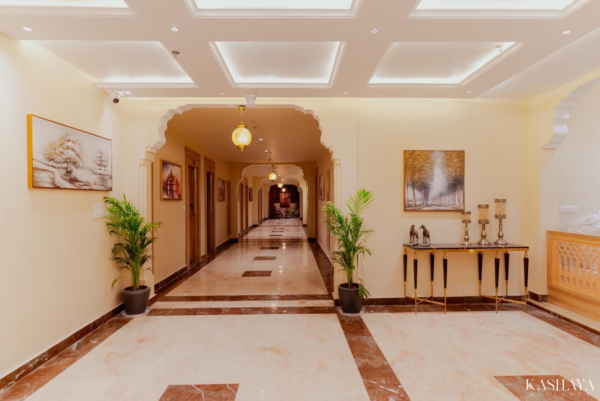 Hotel Ratan Mahal Datia Exterior photo