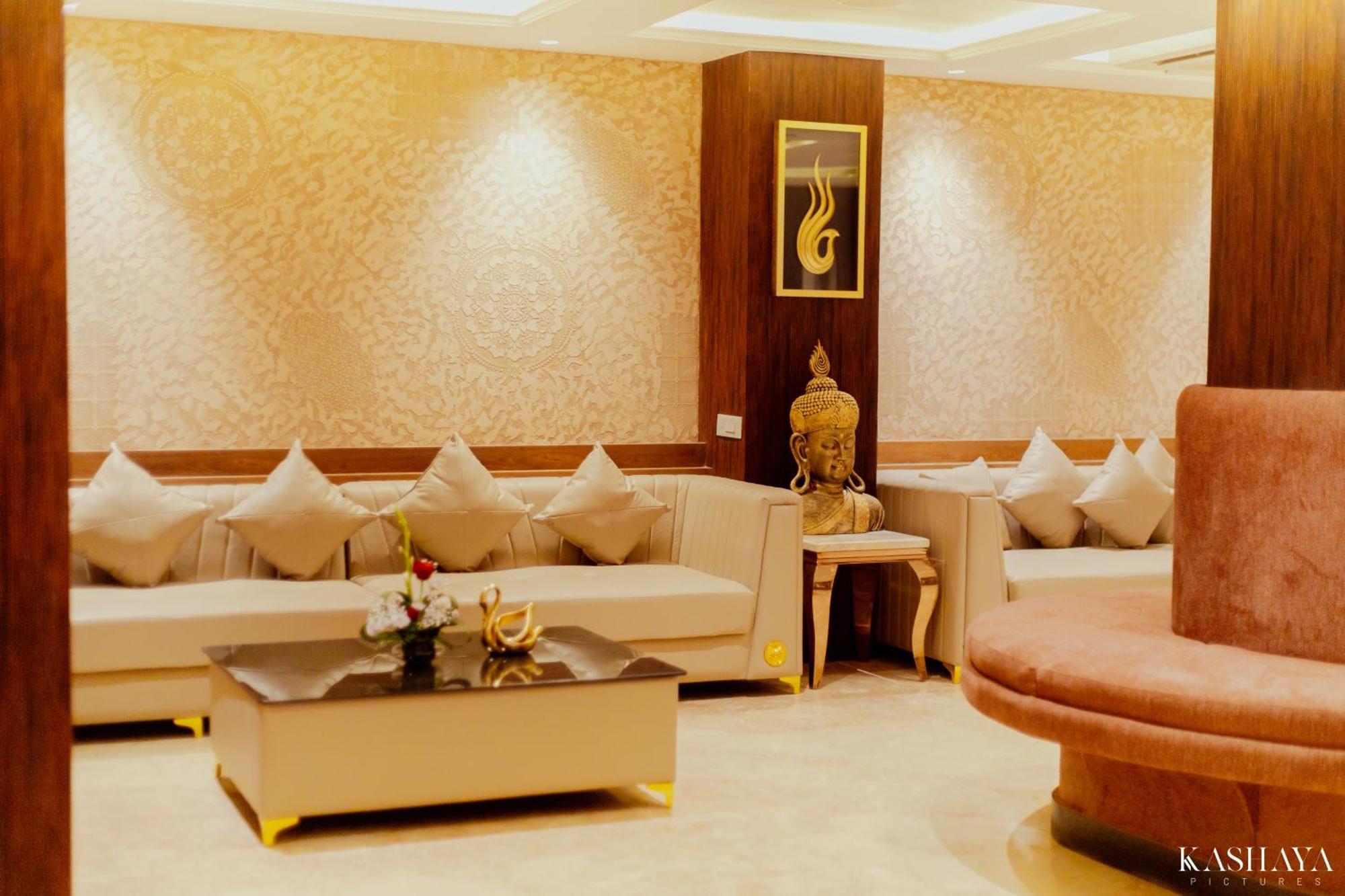 Hotel Ratan Mahal Datia Exterior photo