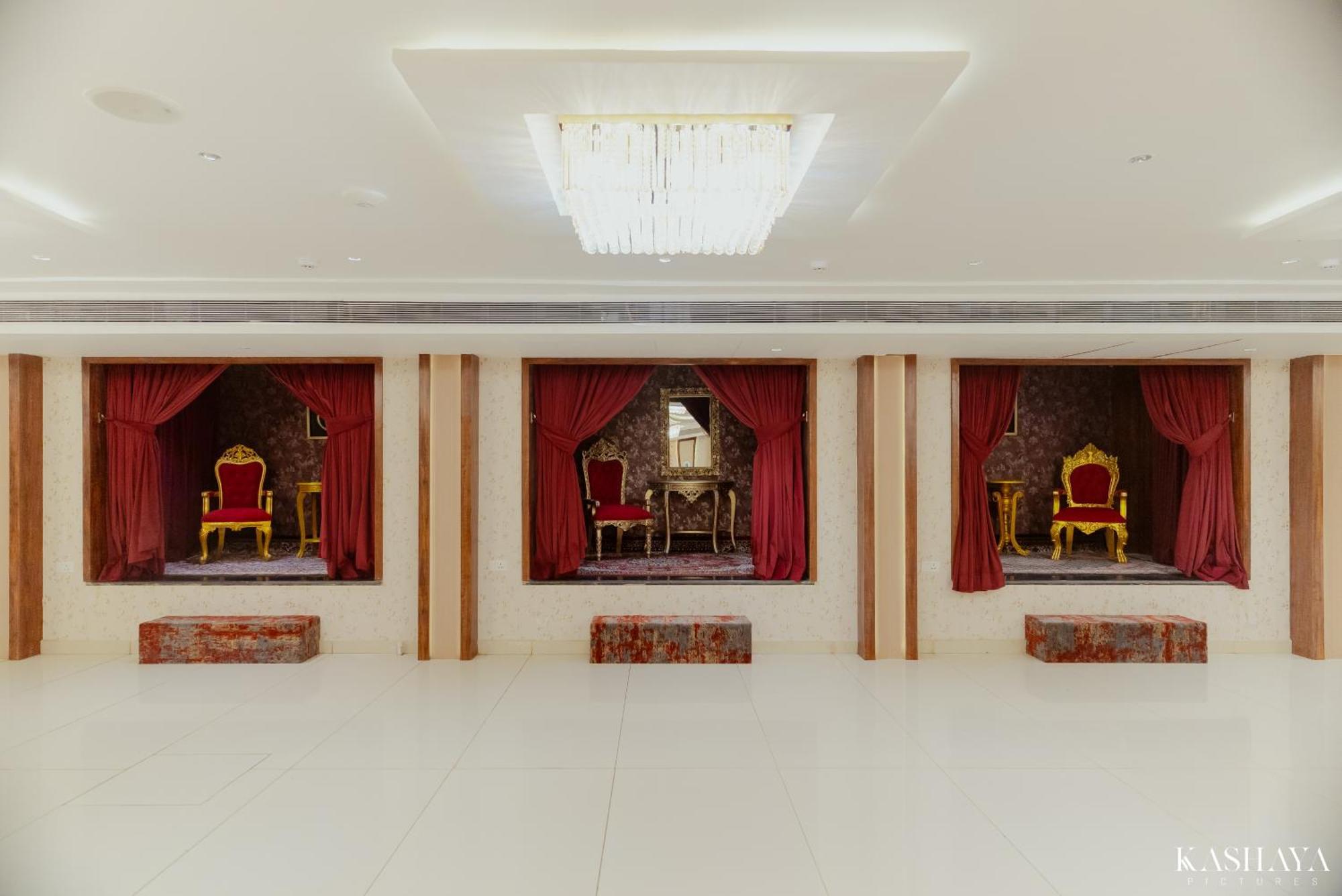 Hotel Ratan Mahal Datia Exterior photo